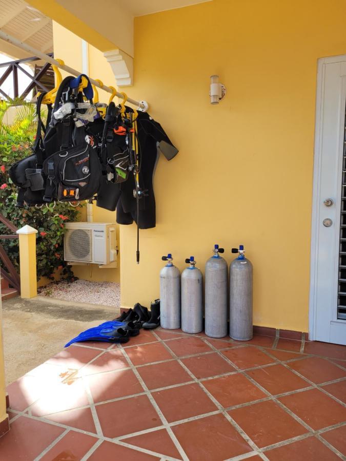 Casa Makoshi Bonaire Villa คราเลนไดค์ ภายนอก รูปภาพ